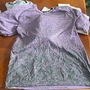 Men’s Lululemon Lavender & Gray Active Tee - 'Movement Is Medicine'